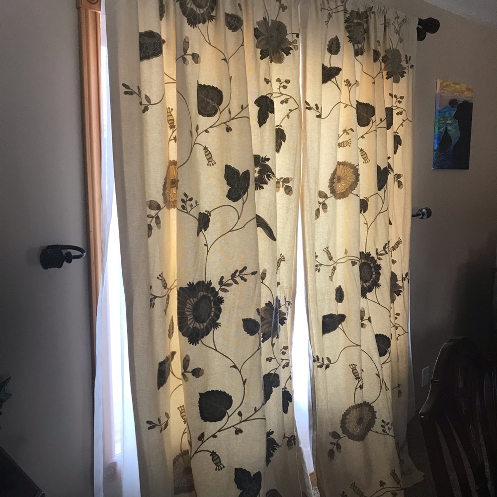 Used pottery barn curtains